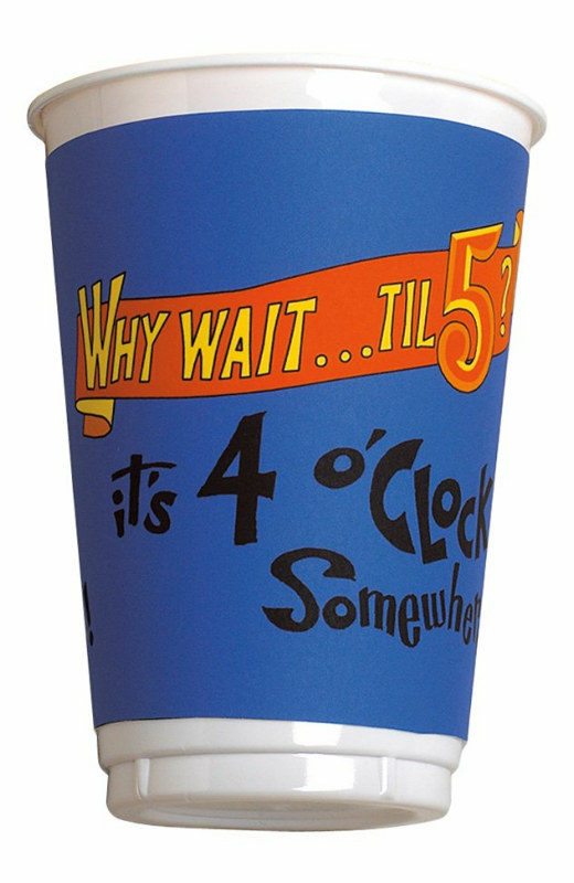 4 O' Clock Somewhere 16 oz. Plastic Cups (8 count)