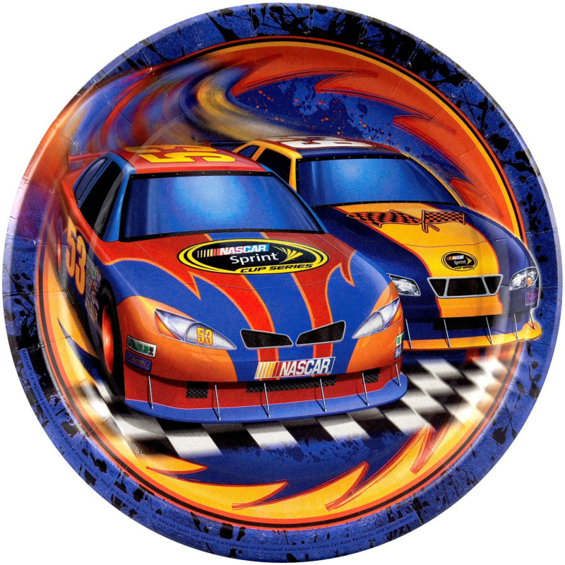 NASCAR Full Throttle Dinner Plates (8 count)