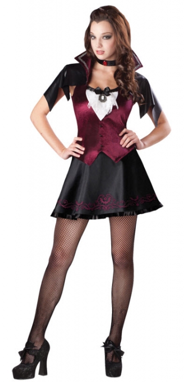 Vampira Costume